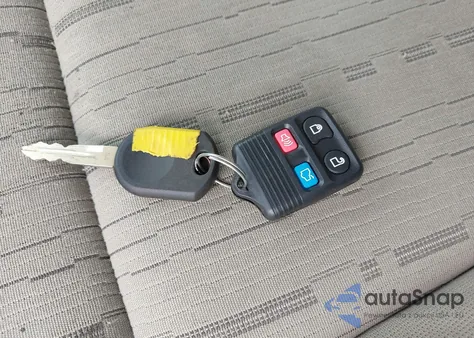 2009 Ford Focus Se from USA, damaged, VIN 1FAHP35NX9W140593